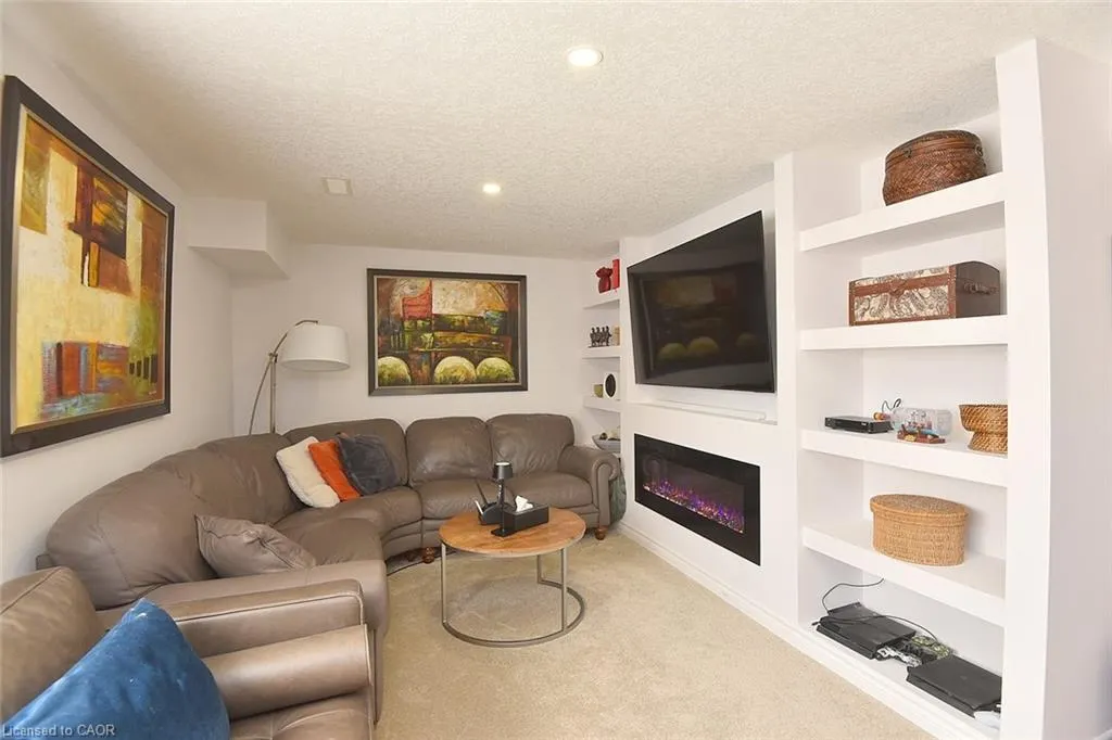 39 Panabaker Drive #7