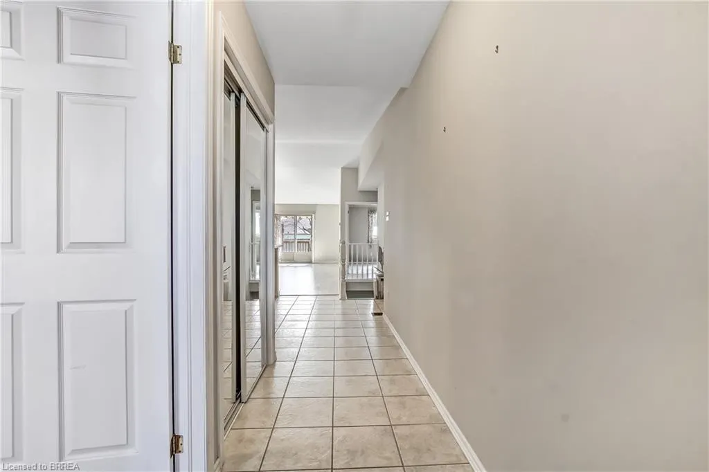19 Hanlon Place #15