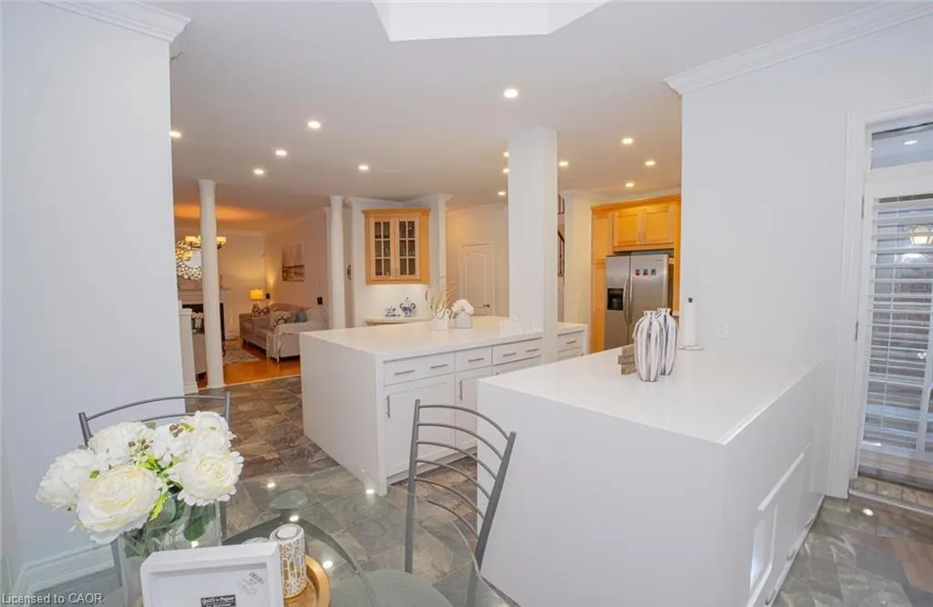 50 Islandview Way