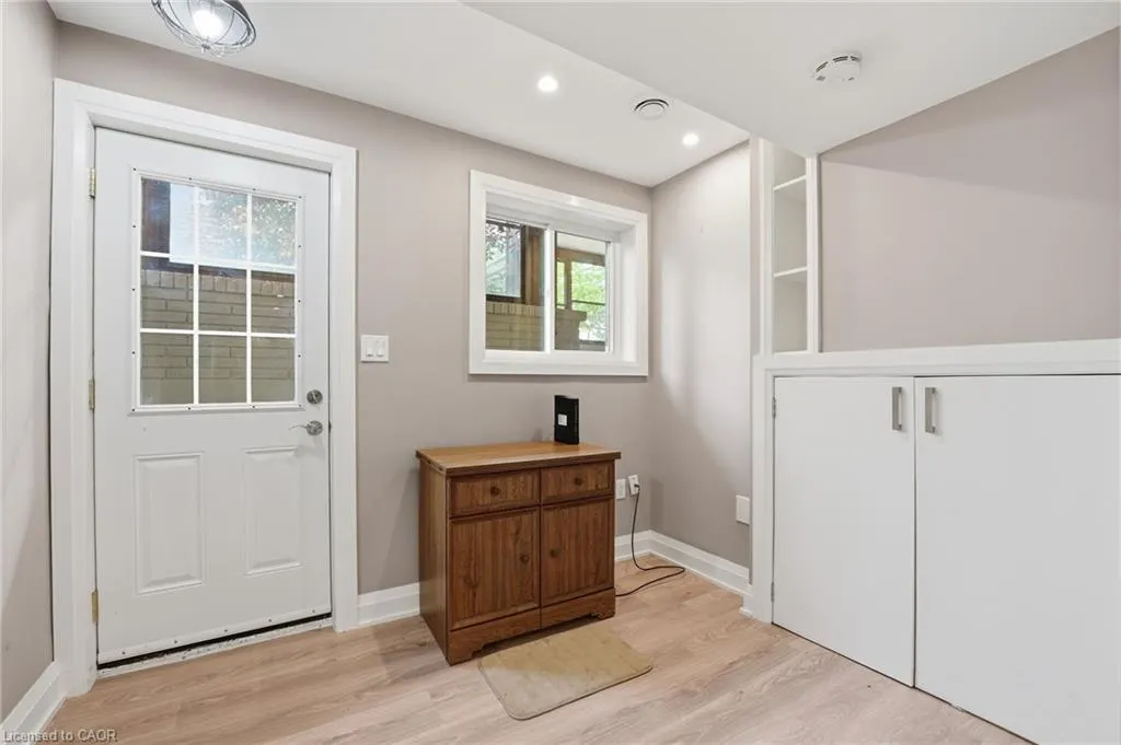 328 Mcneilly Road
