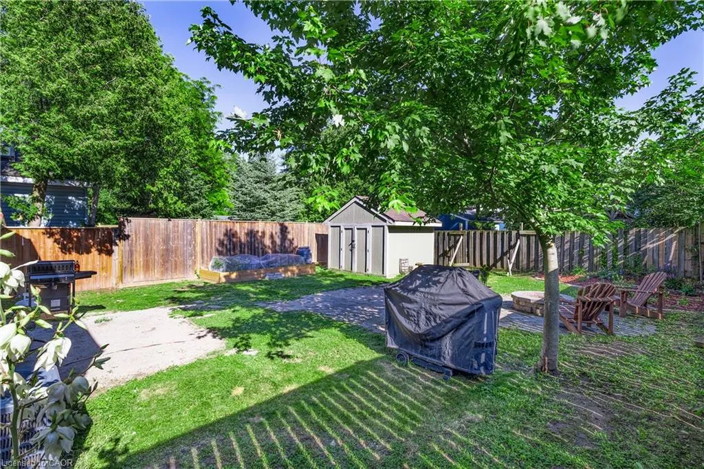 15 Spencer Avenue