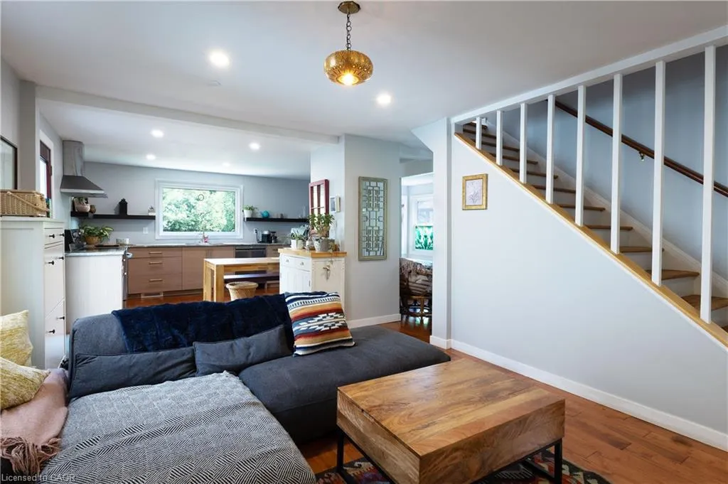 15 Spencer Avenue