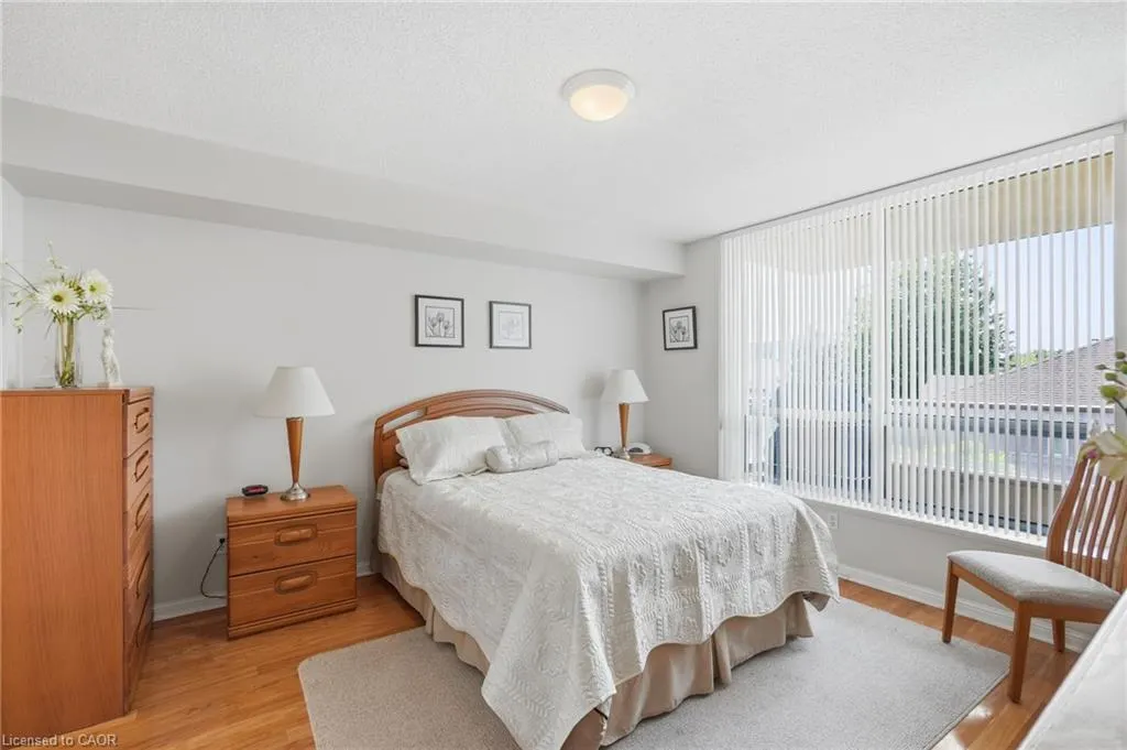 1150 Parkwest Place #301