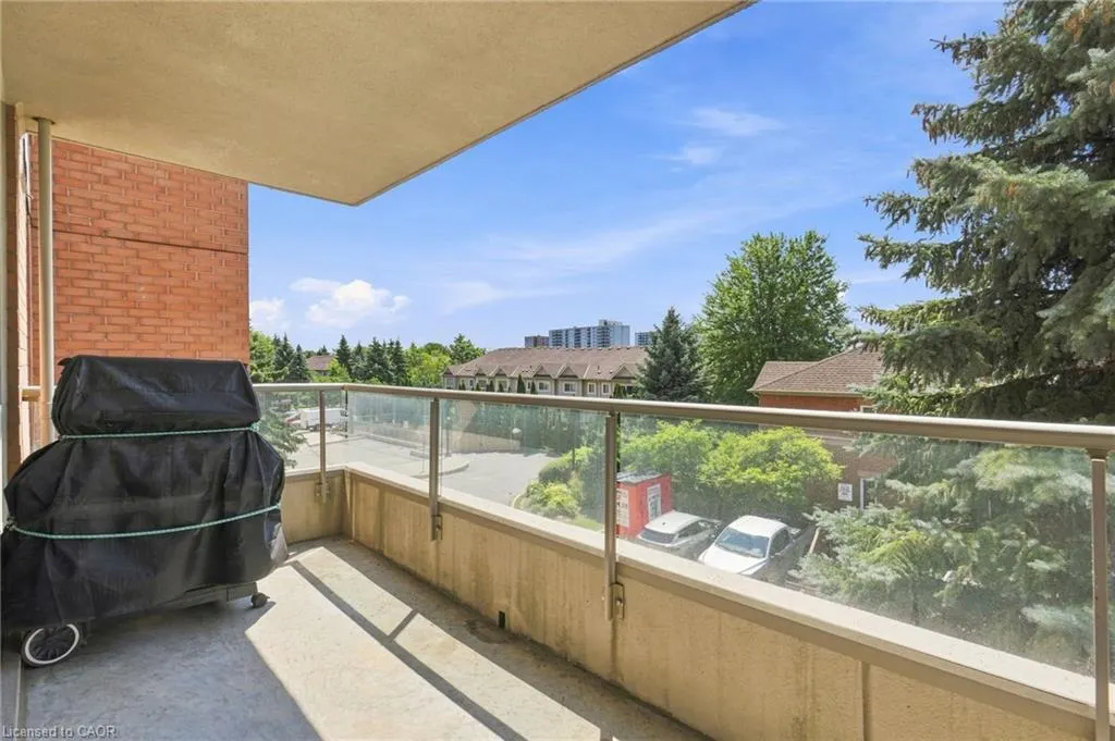 1150 Parkwest Place #301