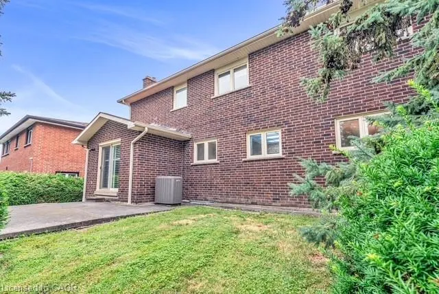 2529 Claymore Crescent