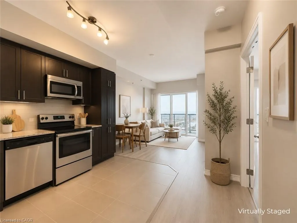 560 North Service Road #605