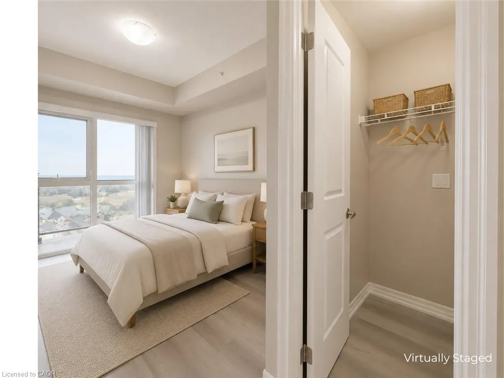 560 North Service Road #605