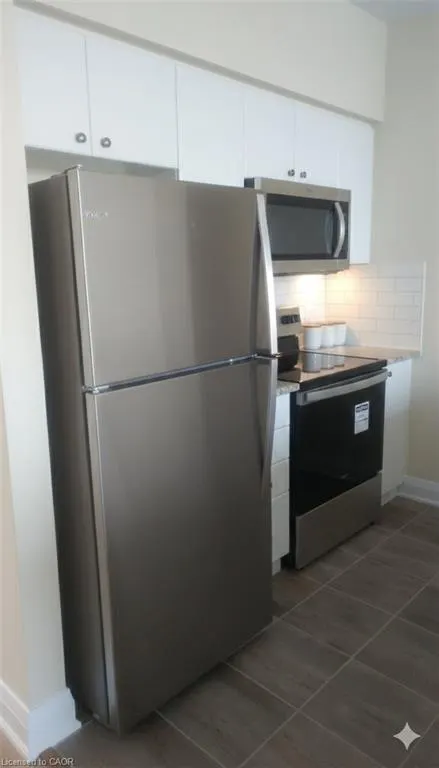 16 Concord Place N #516