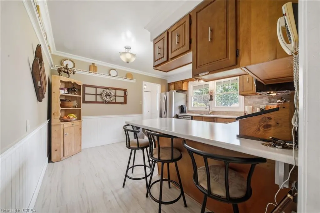 1213 Concession 5 Road W