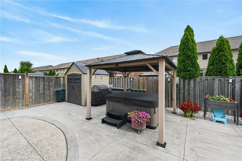 68 Garinger Crescent