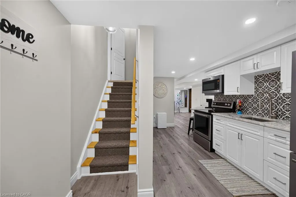 68 Garinger Crescent