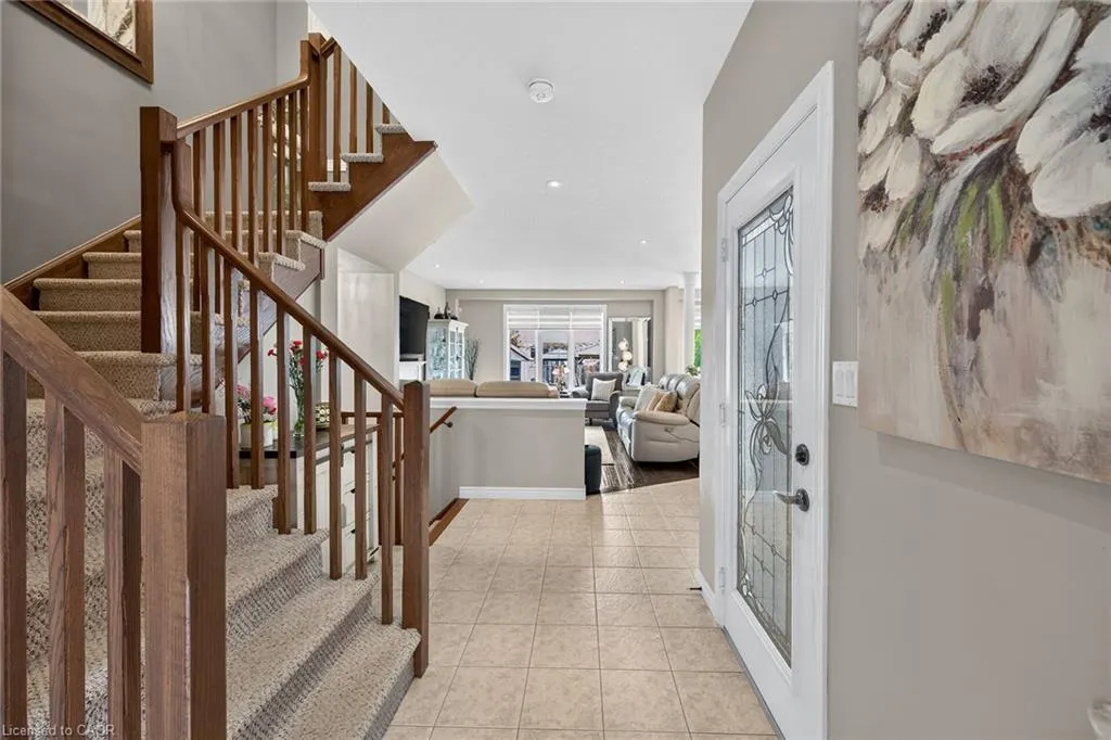 68 Garinger Crescent