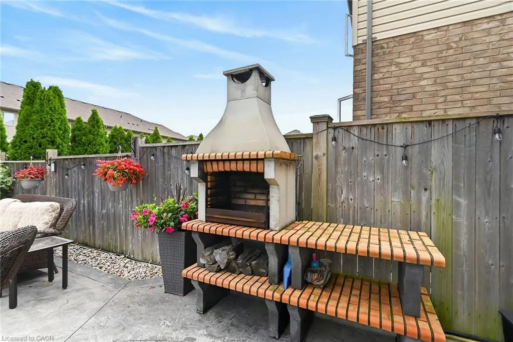 68 Garinger Crescent