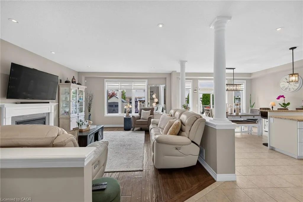 68 Garinger Crescent