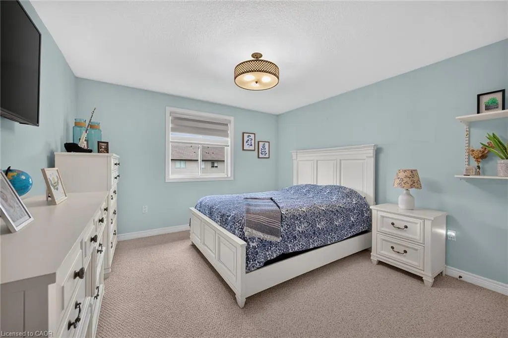 68 Garinger Crescent