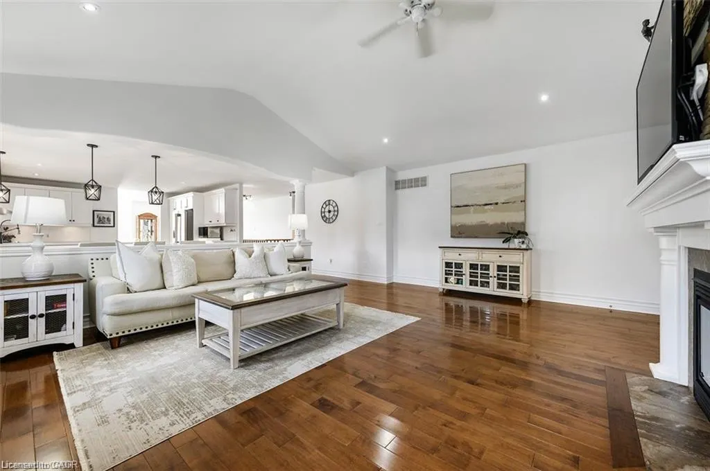 27 Carver Drive
