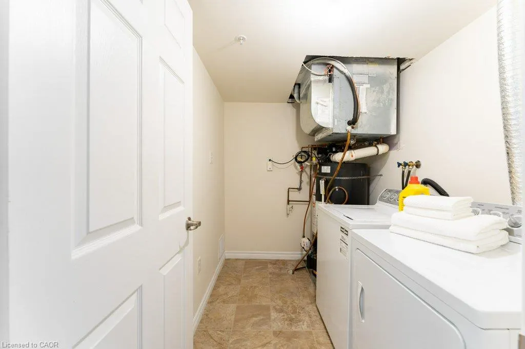 1340 Main Street E #313