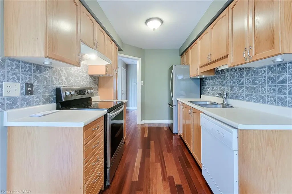 502 Barton Street #50