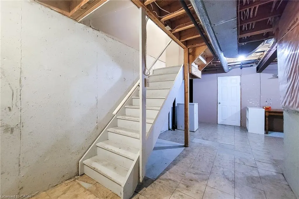 502 Barton Street #50