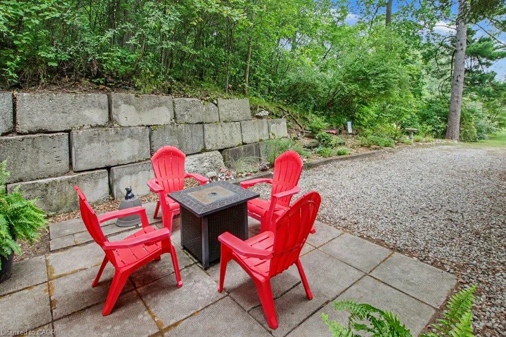 673 Brant-Waterloo Road #77