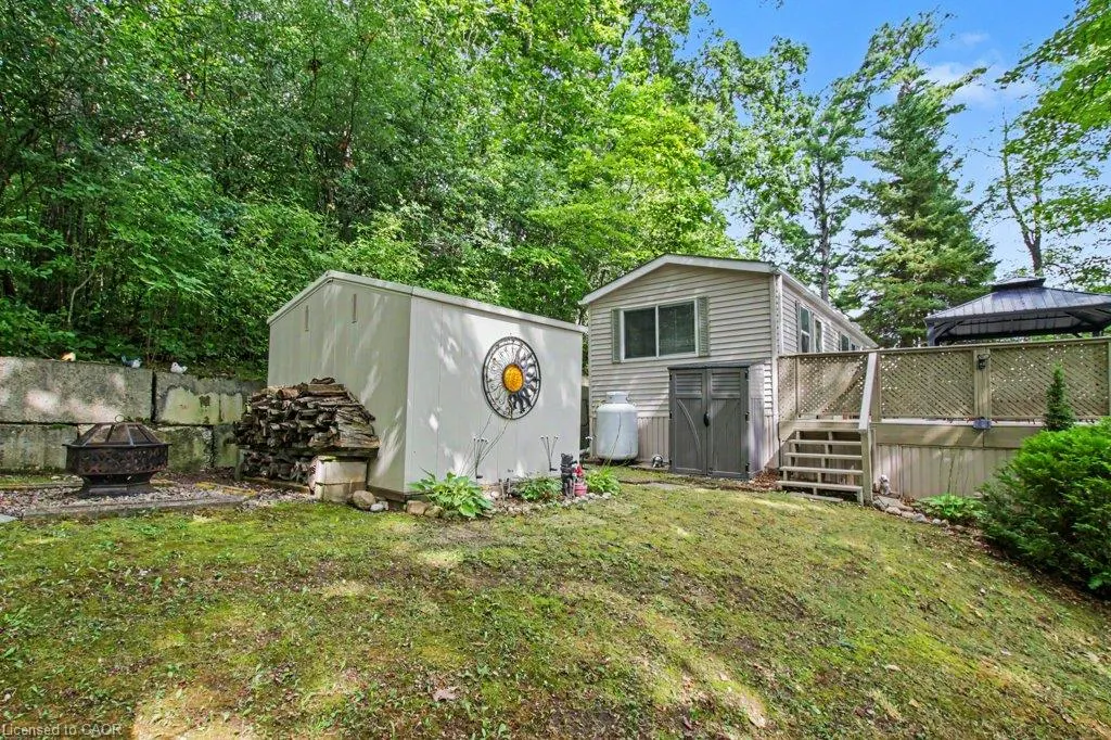 673 Brant-Waterloo Road #77