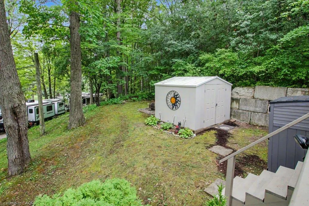 673 Brant-Waterloo Road #77