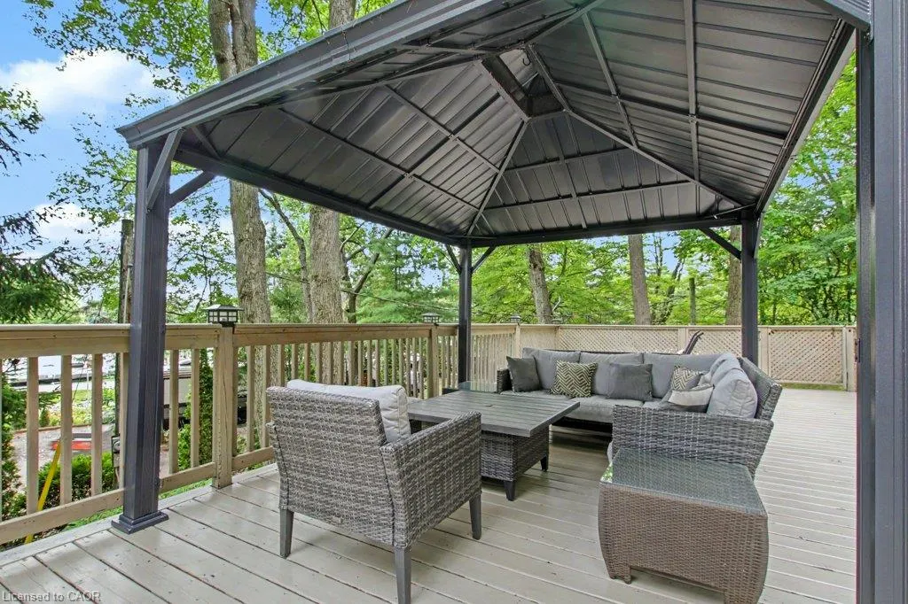 673 Brant-Waterloo Road #77