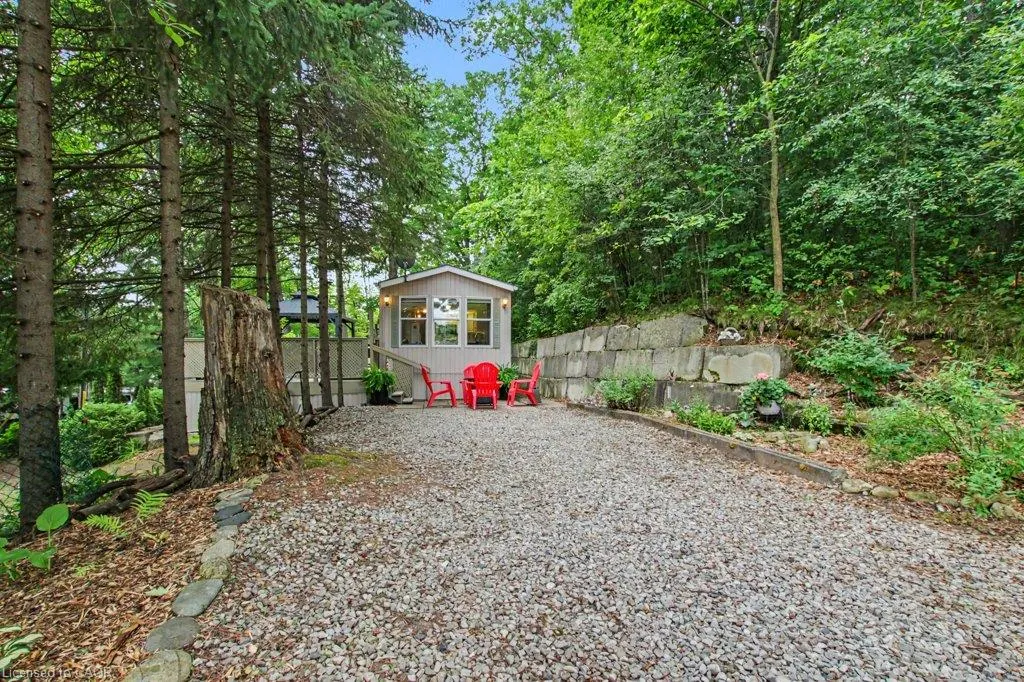 673 Brant-Waterloo Road #77