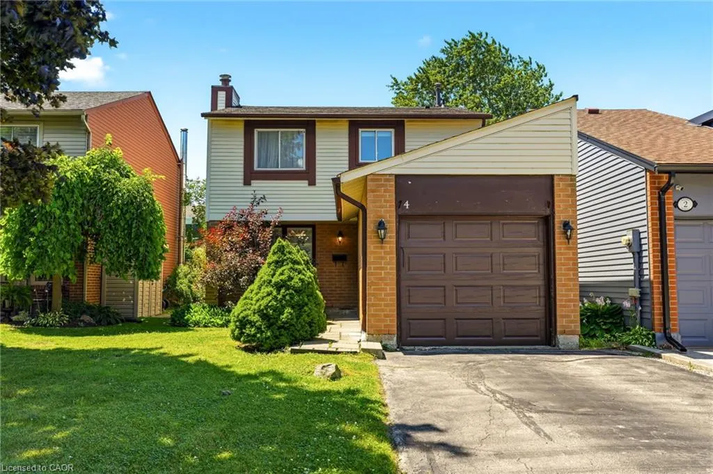 4 Eileen Street