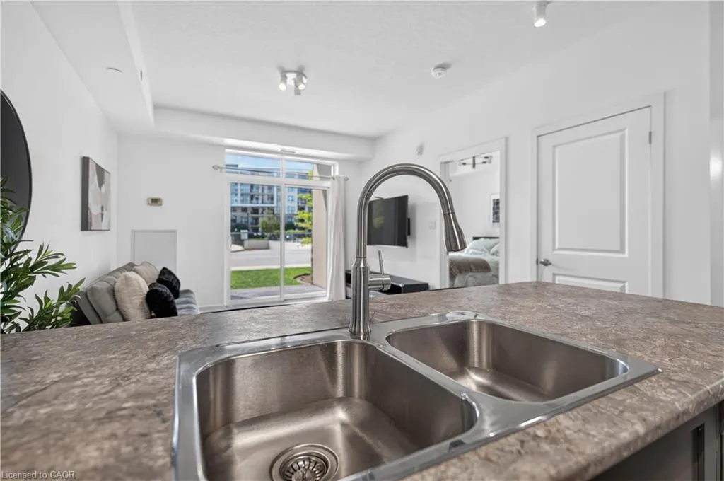 101 Shoreview Place #123