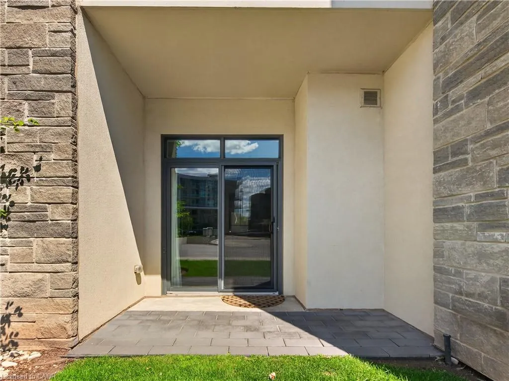 101 Shoreview Place #123