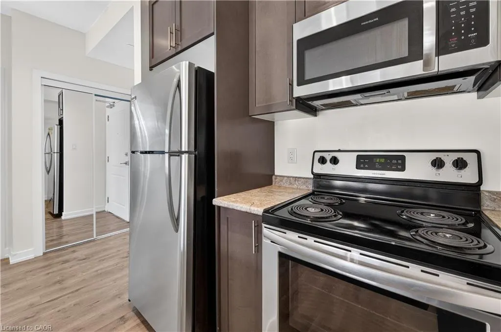 101 Shoreview Place #123
