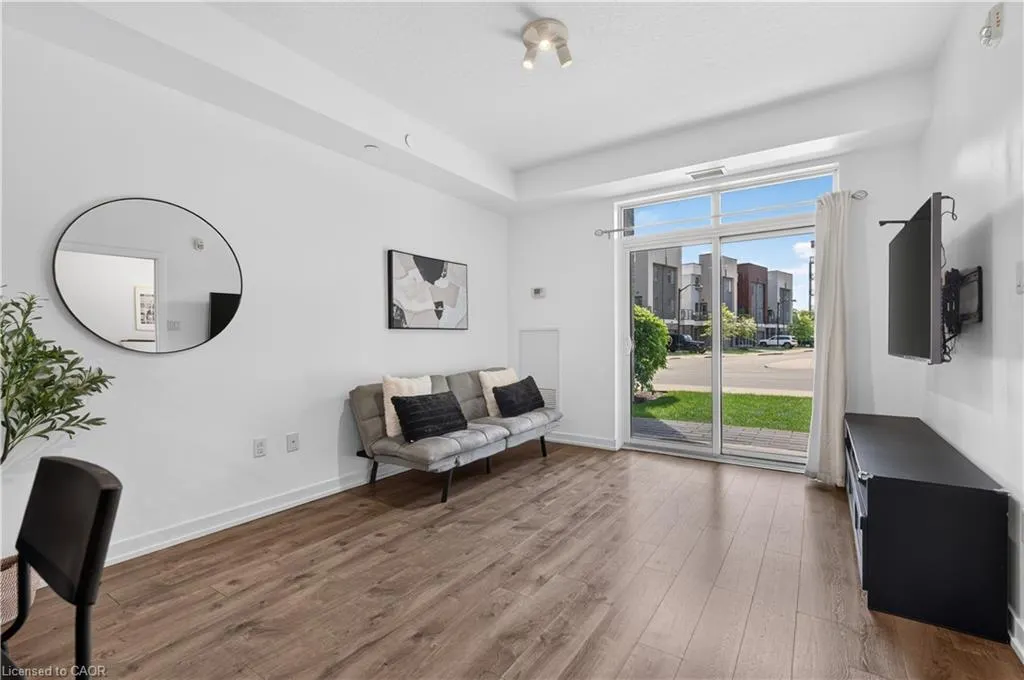 101 Shoreview Place #123