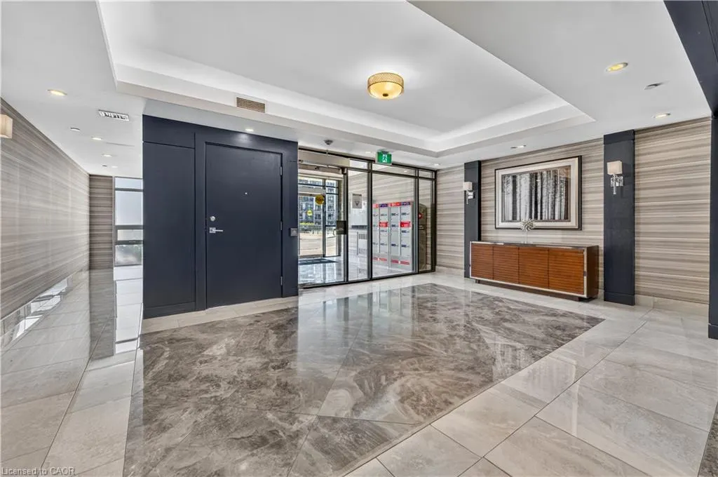 101 Shoreview Place #123
