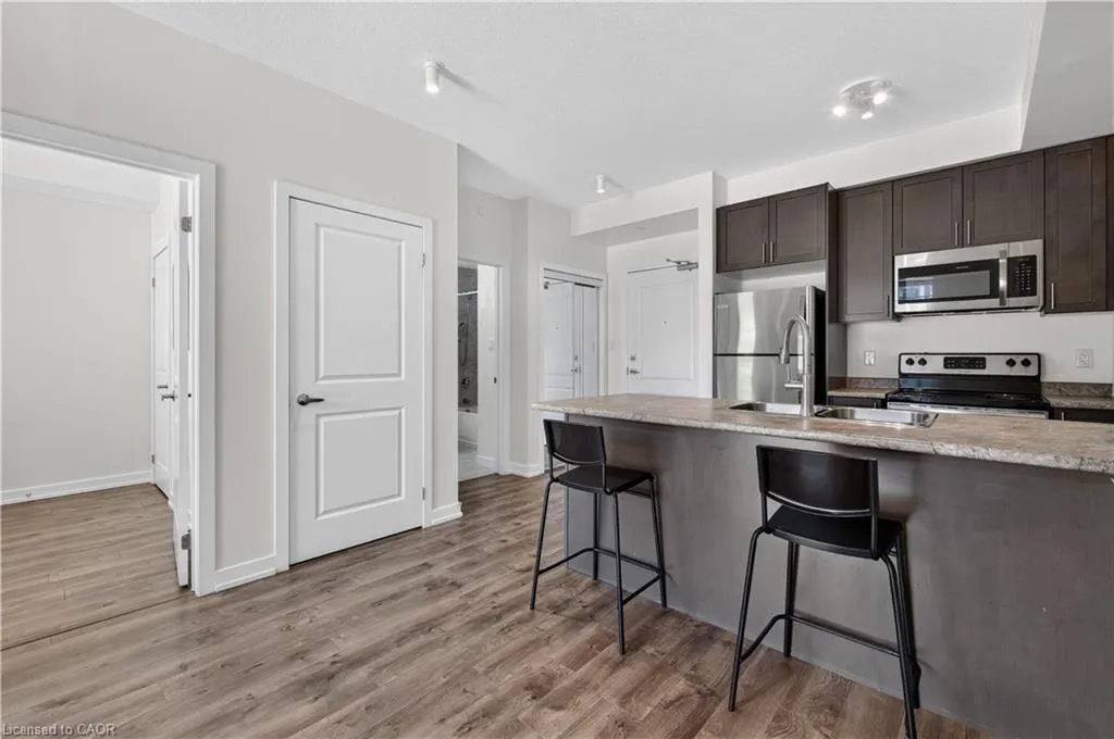 101 Shoreview Place #123