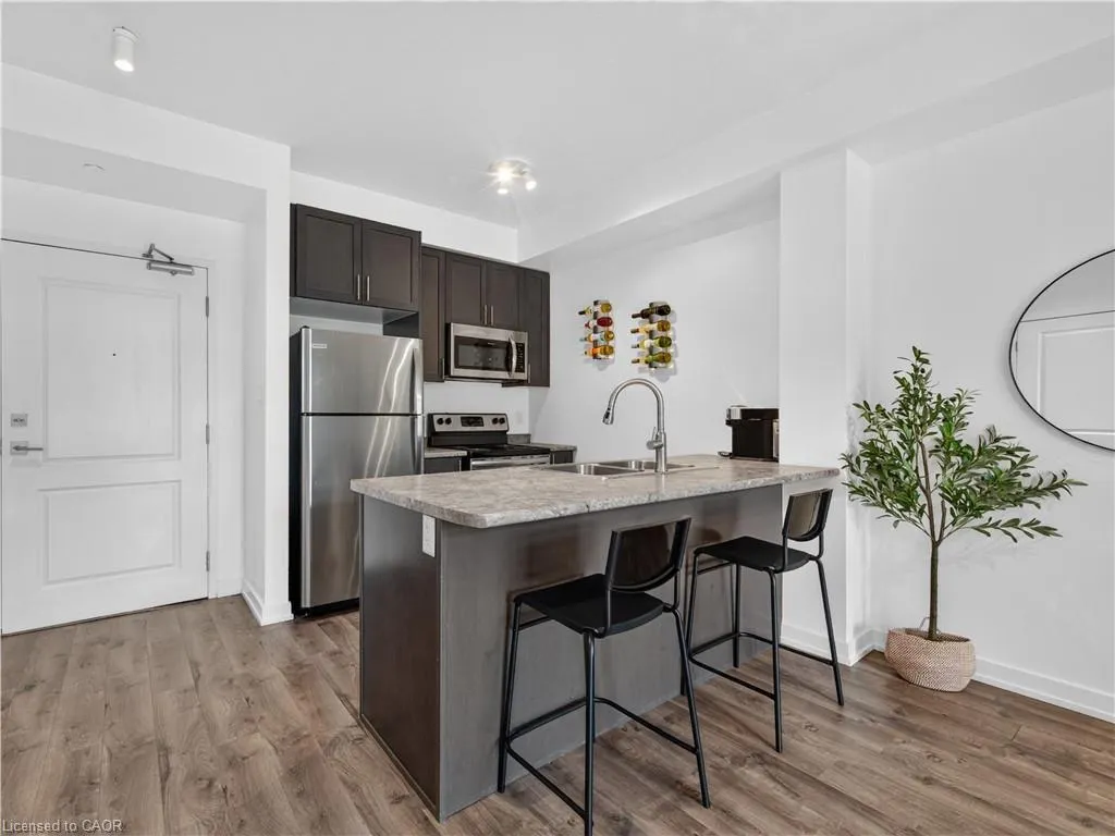 101 Shoreview Place #123