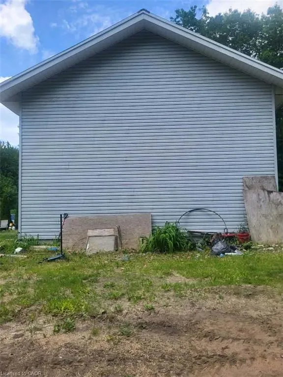 330 13th Concession Road