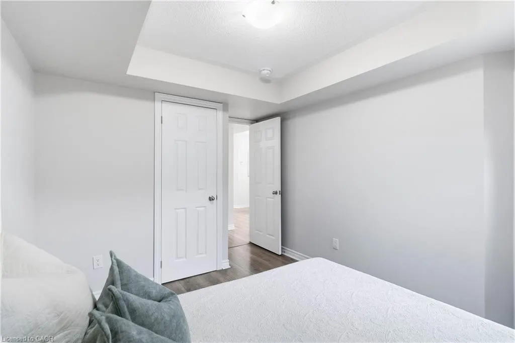 2420 Baronwood Drive #9-01