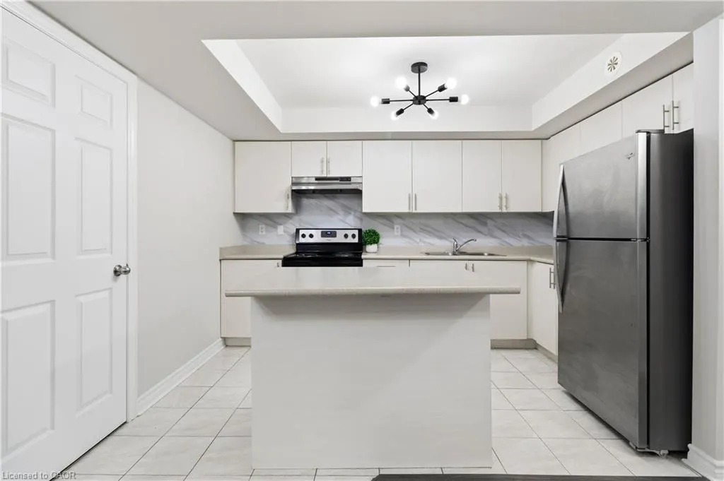 2420 Baronwood Drive #9-01