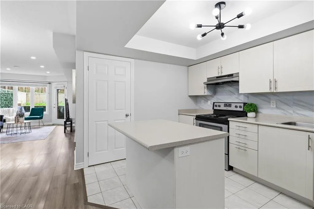 2420 Baronwood Drive #9-01