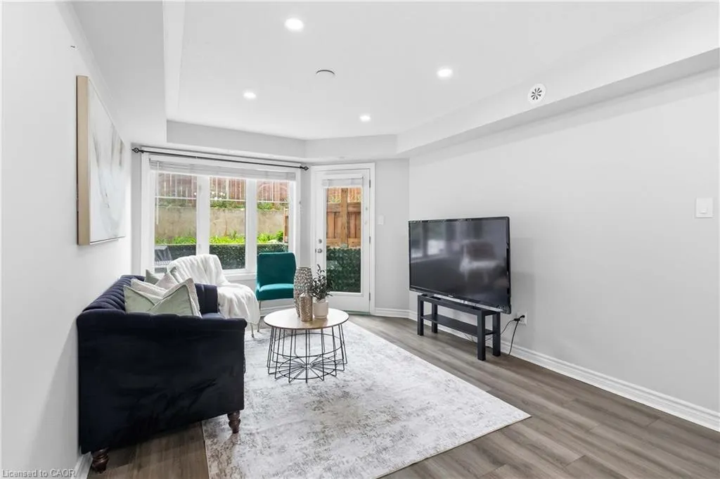 2420 Baronwood Drive #9-01