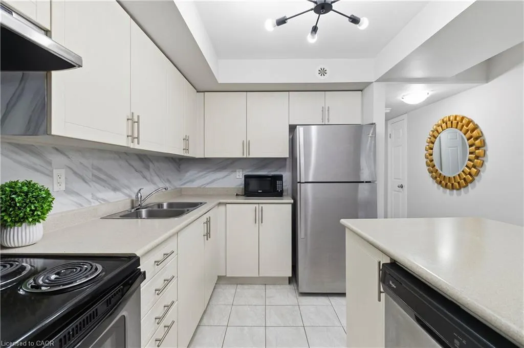 2420 Baronwood Drive #9-01