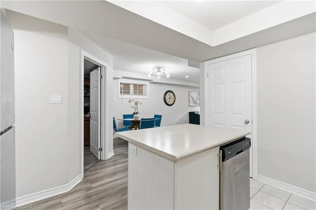 2420 Baronwood Drive #9-01