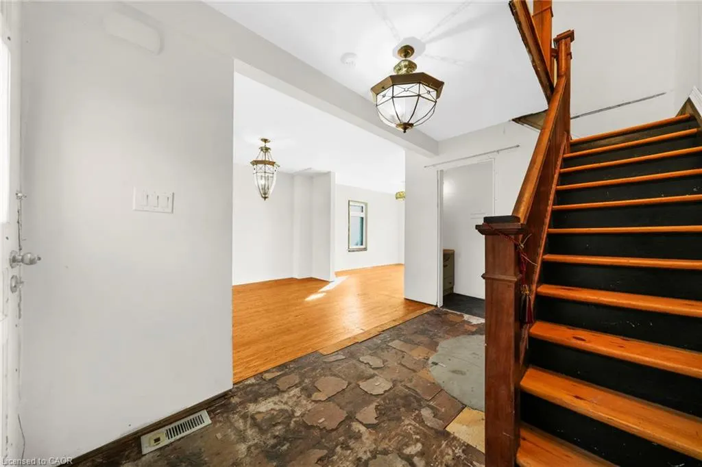 43 Perry Street