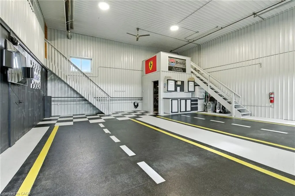 437 6th Concession Road E