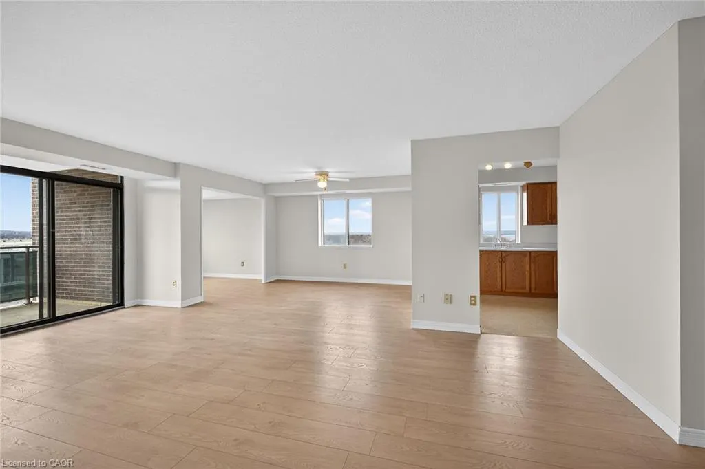 301 Frances Avenue #907