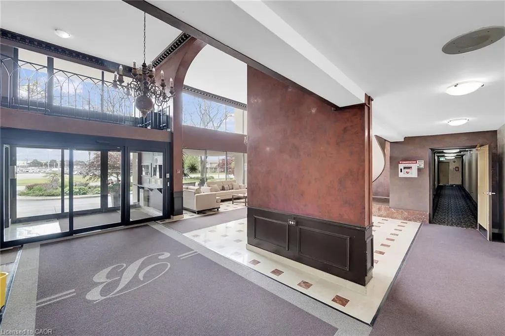 301 Frances Avenue #907