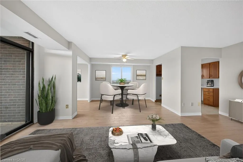 301 Frances Avenue #907