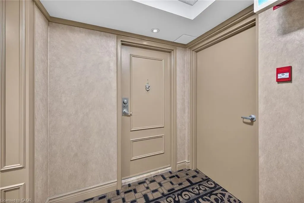 301 Frances Avenue #907