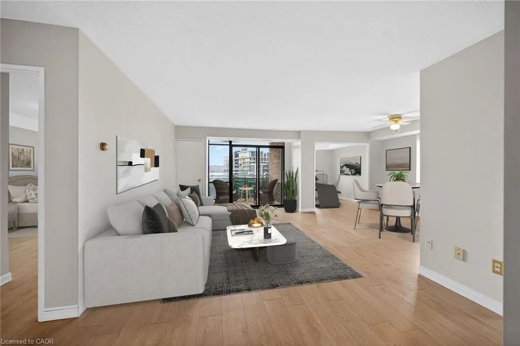 301 Frances Avenue #907